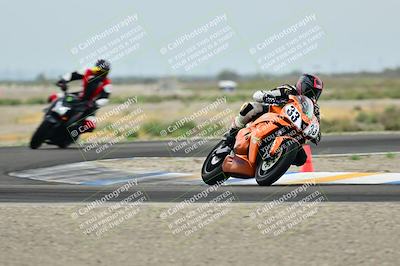 media/Apr-18-2025-TrackDaz (Fri) [[45f5874c44]]/C Group/Session 1 (Turn 7)/